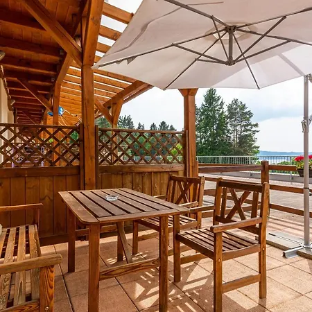 Lipno View - Blue 6